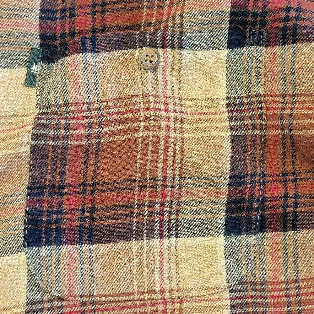 G.H. Bass & Co. Men's Brown & Tan Flannel Plaid Button Down Size Large EUC - Picture 3 of 4